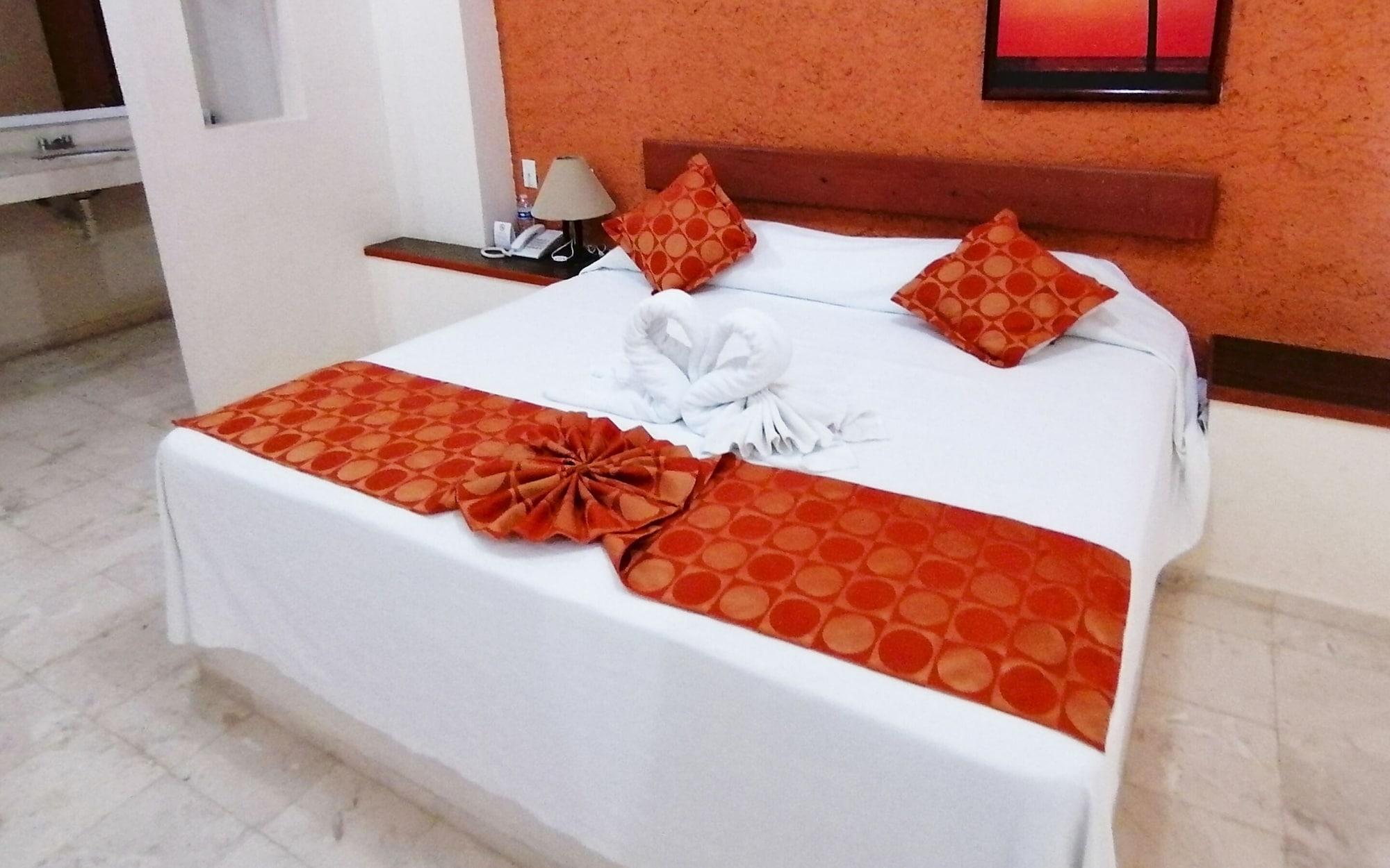 Paraiso Seyba Hotel Seybaplaya Екстериор снимка